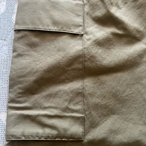Banana Republic - Cargo Pants - Picture 4 of 5